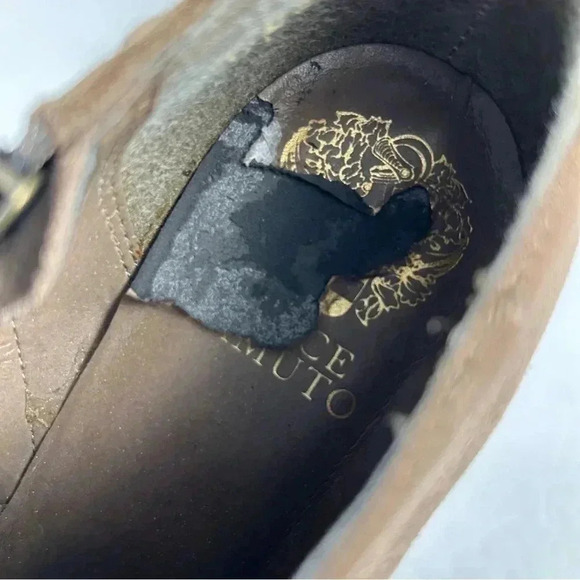 Vince Camuto wedge booties suede leather 8M *flaw - Picture 10 of 12